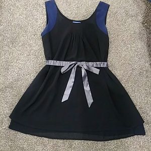 Vera Wang Cocktail Dress